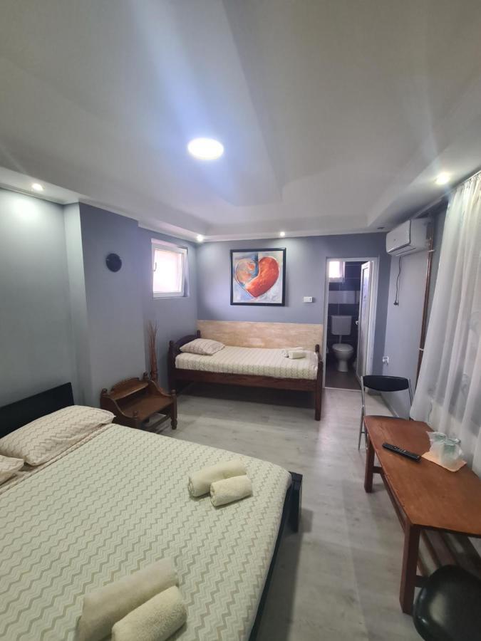 Rooms " Simke " II Subotica Bagian luar foto
