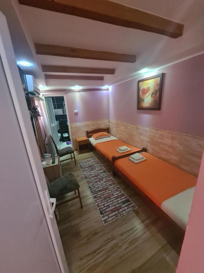 Rooms " Simke " II Subotica Bagian luar foto