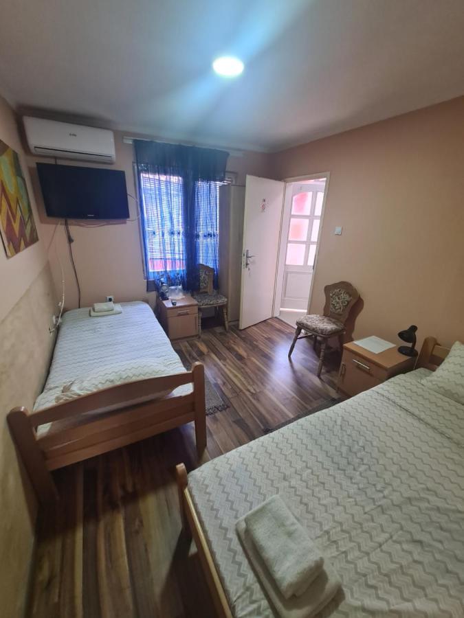 Rooms " Simke " II Subotica Bagian luar foto